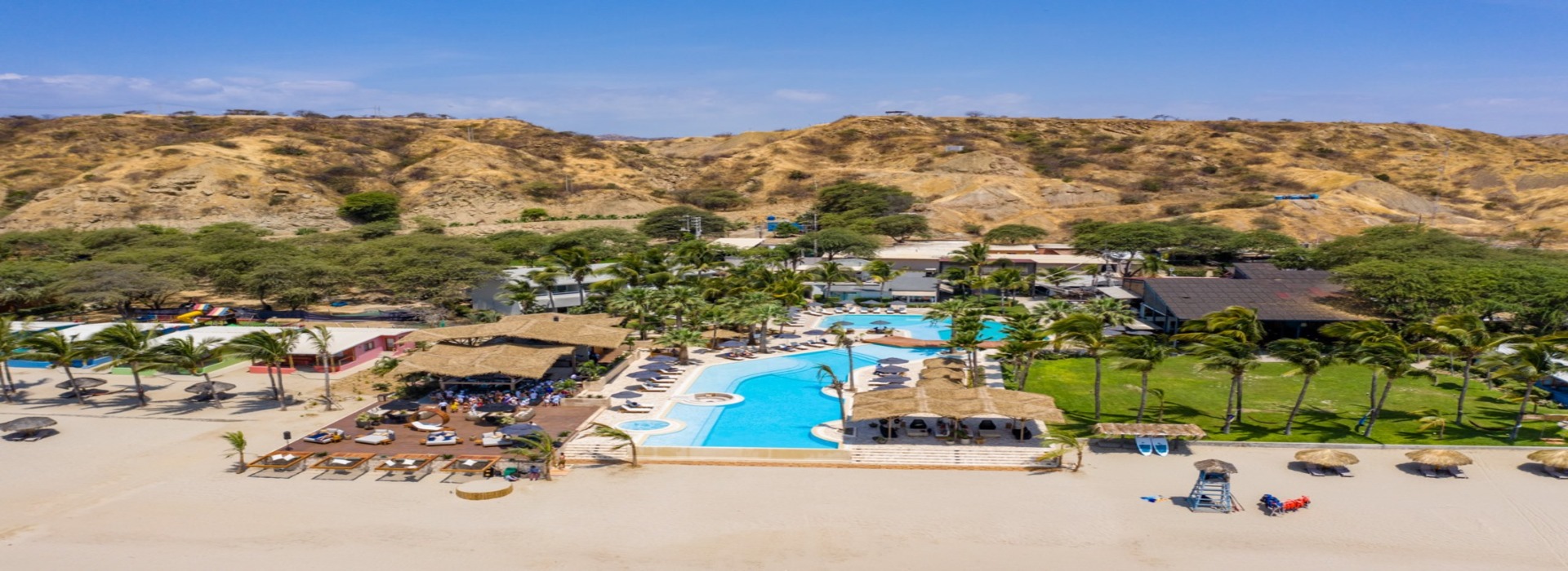 Vive y Disfruta de una experiencia inolvidable en Punta Sal Suites & Bungalows Resort